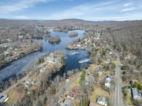 199 Lake Shore Drive West Milford NJ 07421