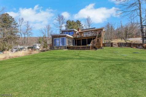 199 Lake Shore Drive West Milford NJ 07421