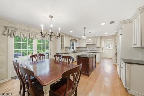 16 Beech Court Chatham NJ 07928
