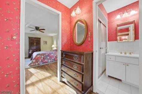 16 Beech Court Chatham NJ 07928