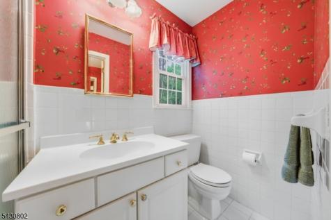 16 Beech Court Chatham NJ 07928