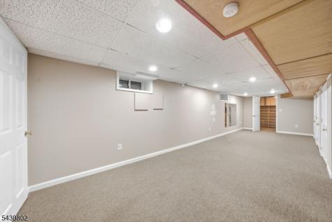 16 Beech Court Chatham NJ 07928