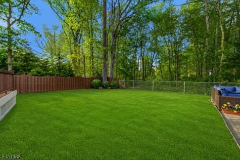 16 Beech Court Chatham NJ 07928