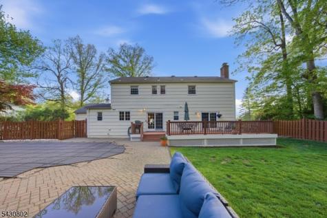 16 Beech Court Chatham NJ 07928