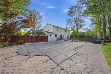 16 Beech Court Chatham NJ 07928