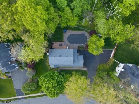 16 Beech Court Chatham NJ 07928