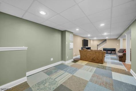 267 Tabb Avenue Piscataway NJ 08854