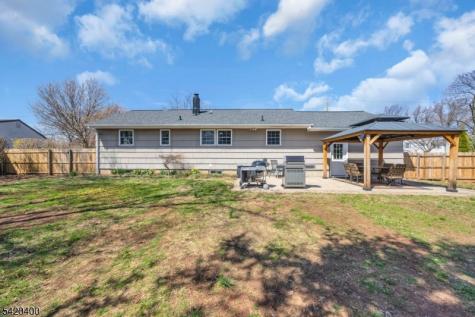 267 Tabb Avenue Piscataway NJ 08854