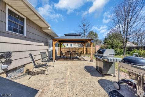 267 Tabb Avenue Piscataway NJ 08854