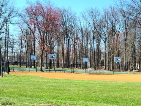 267 Tabb Avenue Piscataway NJ 08854