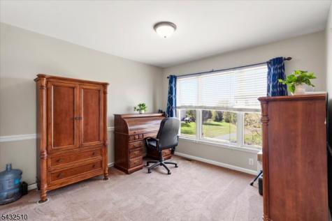 1 Tanager Drive Raritan NJ 08551