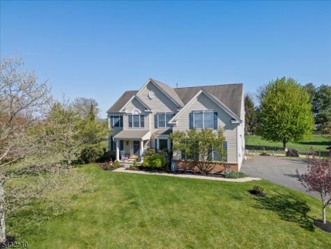 1 Tanager Drive Raritan NJ 08551
