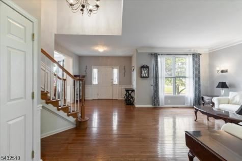 1 Tanager Drive Raritan NJ 08551