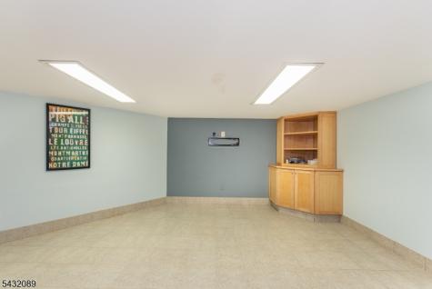 104 Shrewsbury Drive Livingston NJ 07039