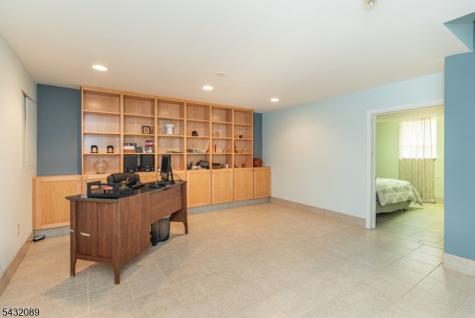 104 Shrewsbury Drive Livingston NJ 07039