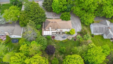 104 Shrewsbury Drive Livingston NJ 07039