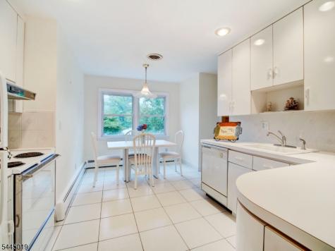 441 N 15th Street Kenilworth NJ 07033
