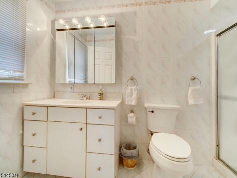 441 N 15th Street Kenilworth NJ 07033