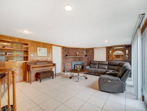 441 N 15th Street Kenilworth NJ 07033