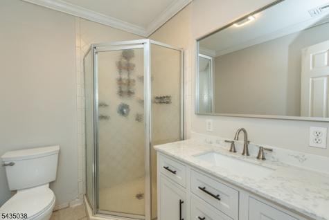 111 Mckinley Avenue East Hanover NJ 07936