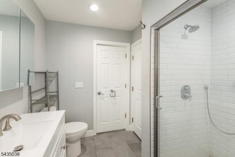 111 Mckinley Avenue East Hanover NJ 07936