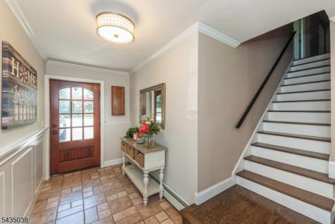 111 Mckinley Avenue East Hanover NJ 07936