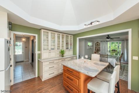 111 Mckinley Avenue East Hanover NJ 07936
