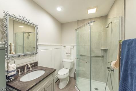 111 Mckinley Avenue East Hanover NJ 07936