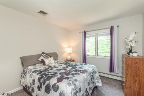 111 Mckinley Avenue East Hanover NJ 07936