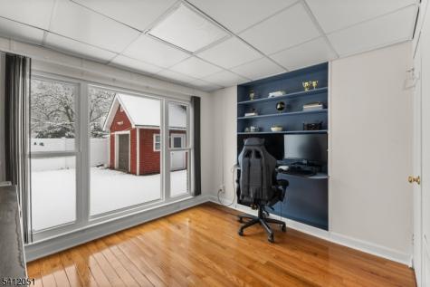 80 Glenwood Avenue Elmwood Park NJ 07407