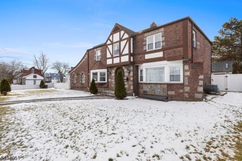 80 Glenwood Avenue Elmwood Park NJ 07407