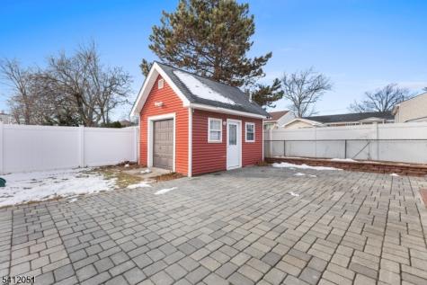 80 Glenwood Avenue Elmwood Park NJ 07407