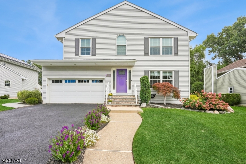 19 Kinder Drive Bloomfield NJ 07003