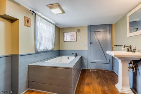 25 Clove Road Wantage NJ 07461