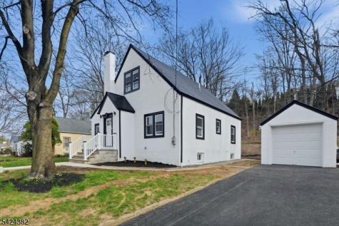 31 Saint Moritz Place Wayne NJ 07470
