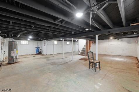 31 Saint Moritz Place Wayne NJ 07470