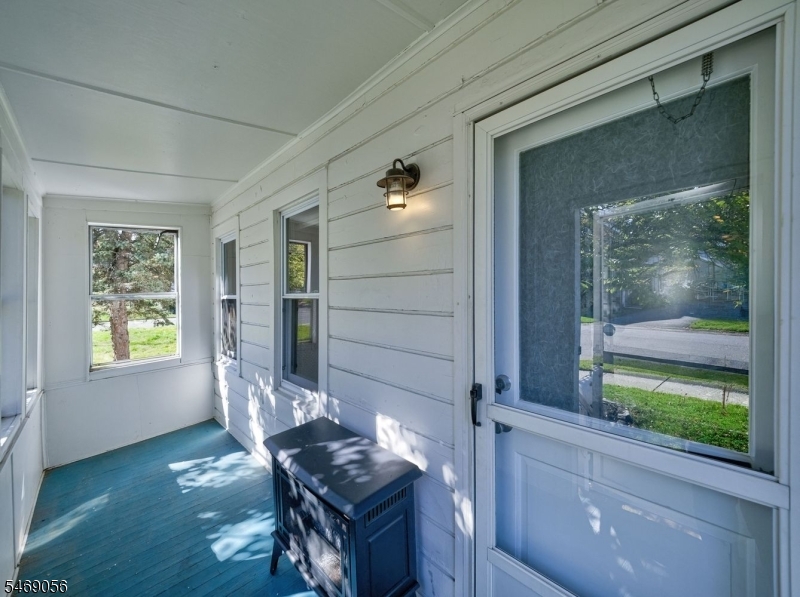 22 Orchard Street Newton NJ 07860