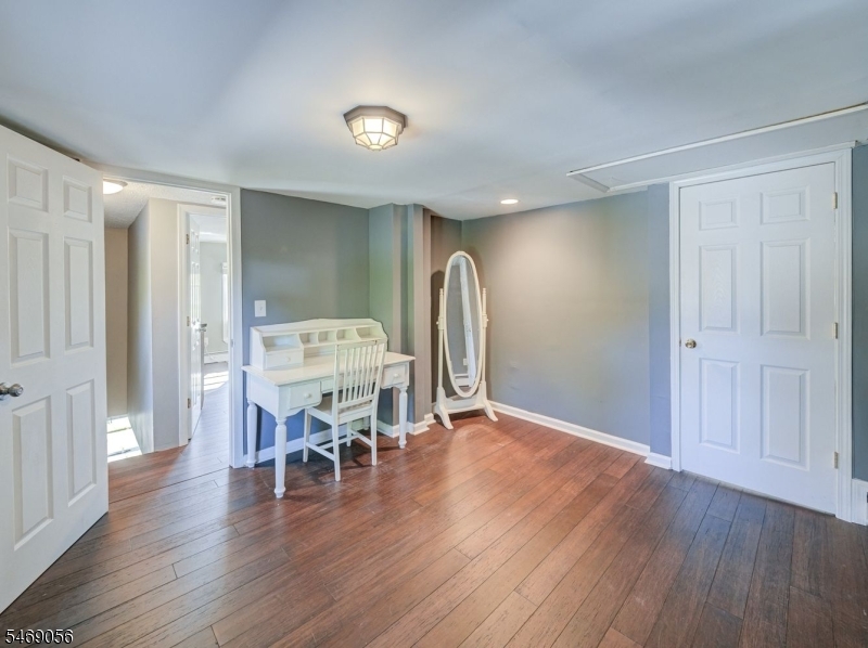 22 Orchard Street Newton NJ 07860