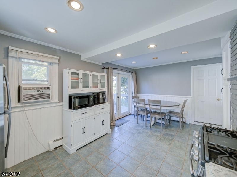 22 Orchard Street Newton NJ 07860