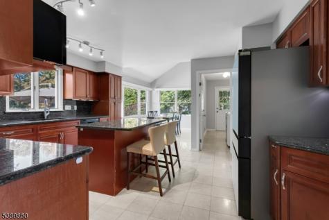 135 Woods End Drive Bernards NJ 07920