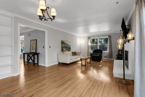 135 Woods End Drive Bernards NJ 07920