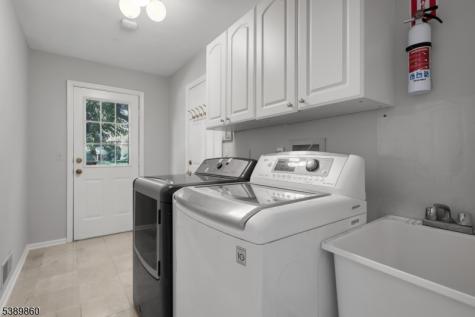 135 Woods End Drive Bernards NJ 07920