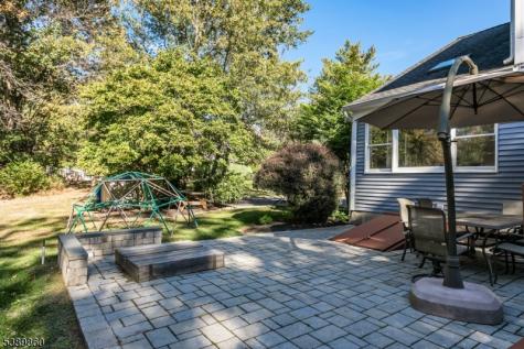 135 Woods End Drive Bernards NJ 07920