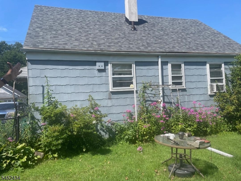 209 Linden Avenue Rahway NJ 07065