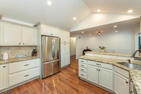 30 Woodland Road Franklin NJ 07416