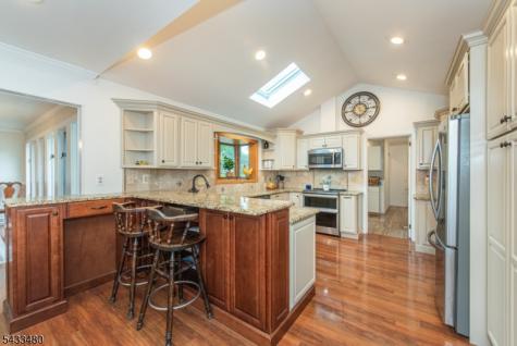 30 Woodland Road Franklin NJ 07416