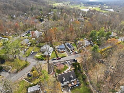 54 Wildwood Road Jefferson NJ 07438