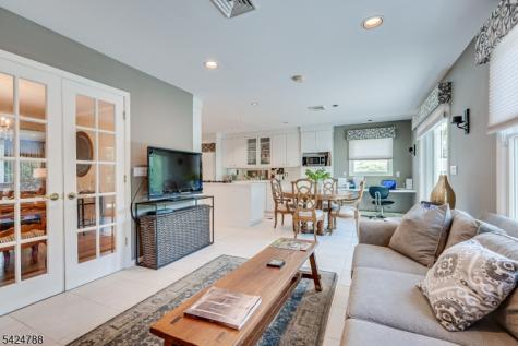 23 Shelley Road Springfield NJ 07081