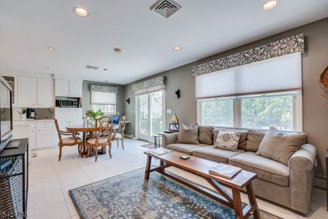 23 Shelley Road Springfield NJ 07081