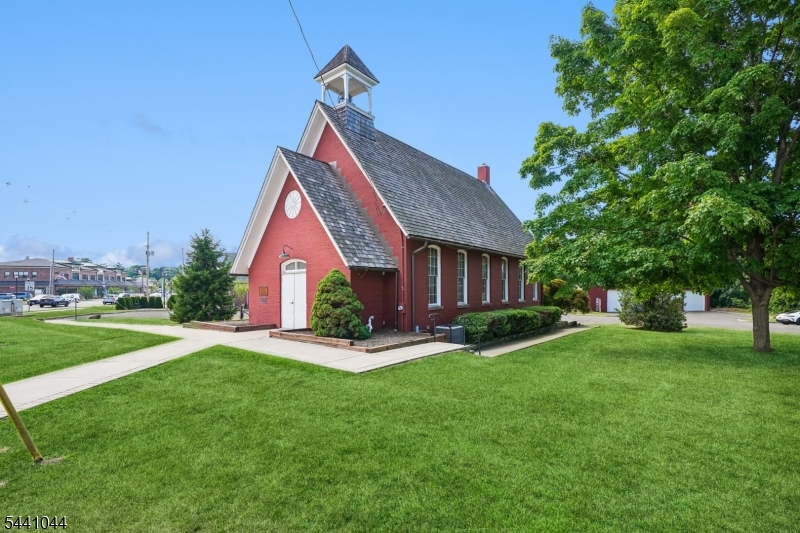 18 Brooklake Road Florham Park NJ 07932